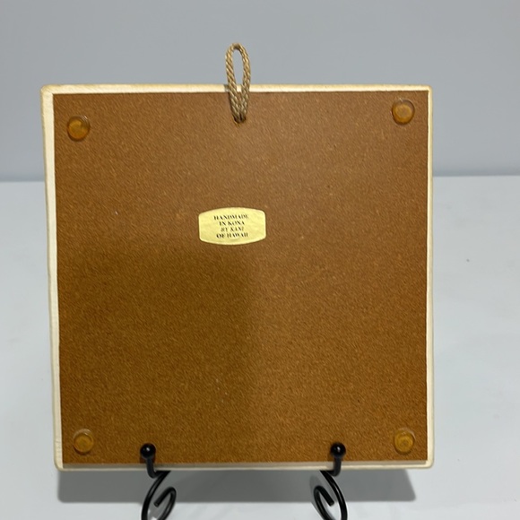 Handmade Trivet Kona Hawaii 8x8 floral design - Picture 7 of 10